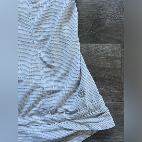 lululemon racerback tank top size 6 - Picture 2 of 5